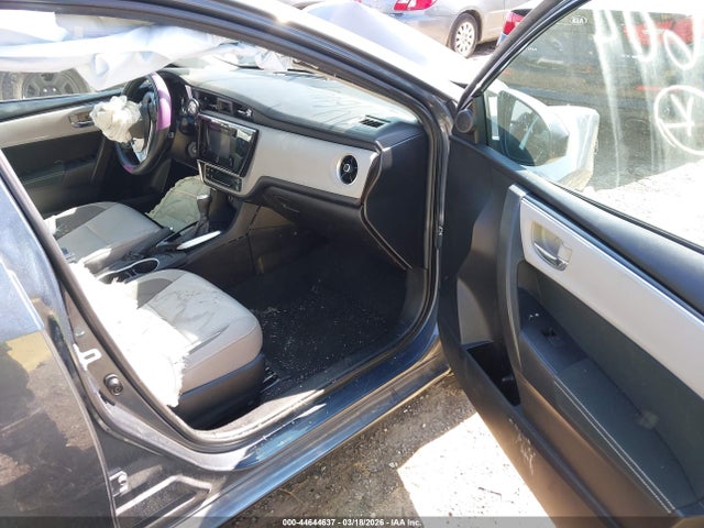 2017 Toyota Corolla Le მანქანა იყიდება აუქციონზე, vin: 2T1BURHE3HC940604, აუქციონის ნომერი: 44644637