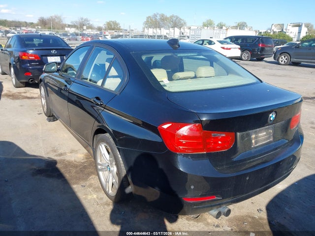 2013 BMW 328I WBA3A5G58DNP23089 Photo 2