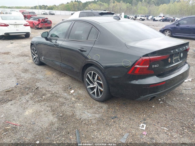 2020 VOLVO S60 7JR102FK9LG057612 Photo 2