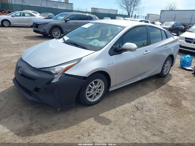 Toyota Prius Two 2018 JTDKBRFU6J3062536 Image 2