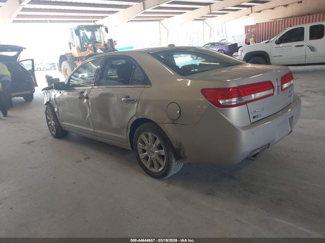 2010 LINCOLN MKZ 3LNHL2GC9AR755490 Photo 2