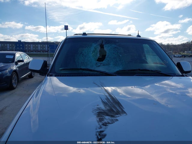 2005 Chevrolet Suburban 1500 Lt მანქანა იყიდება აუქციონზე, vin: 3GNFK16Z35G234496, აუქციონის ნომერი: 44644676