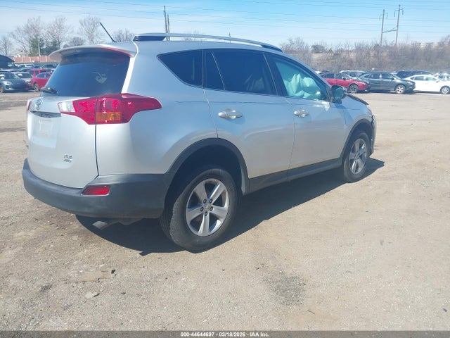 Toyota Rav4 Xle 2014 2T3RFREV6EW171434 Image 4