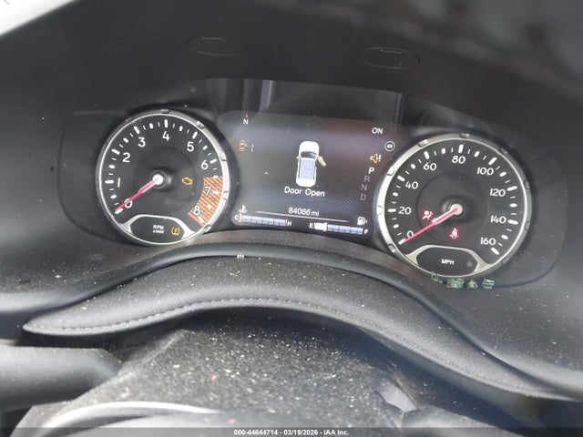 ZACNJDB11NPN49575 Jeep Renegade Latitude 4x4