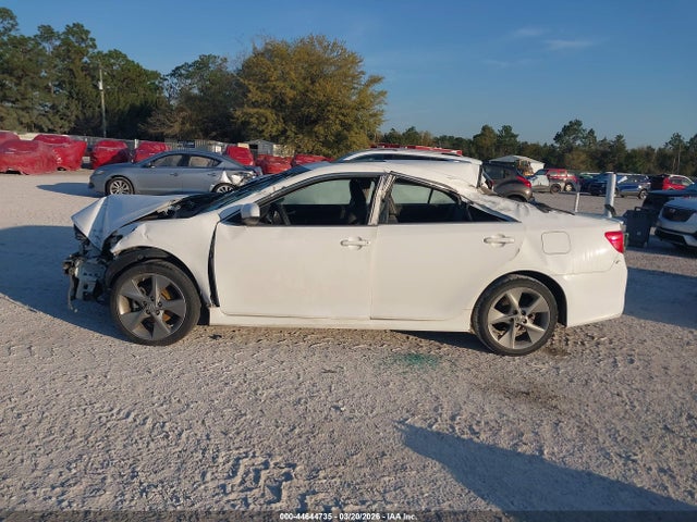 4T1BF1FK2EU740859 Toyota Camry Se Sport