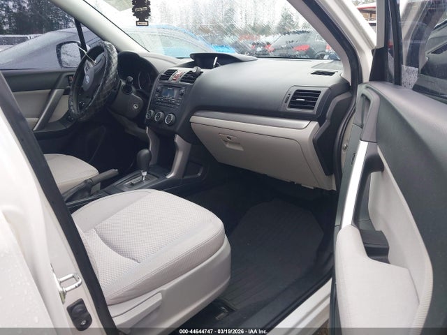 JF2SJADC2FH833147 Subaru Forester 2.5i Premium