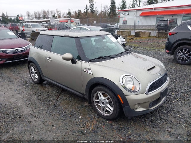 2007 MINI COOPER S WMWMF73517TL88572