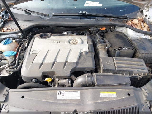 3VWPL7AJ8EM626774 Volkswagen Jetta Sportwagen 2.0l Tdi