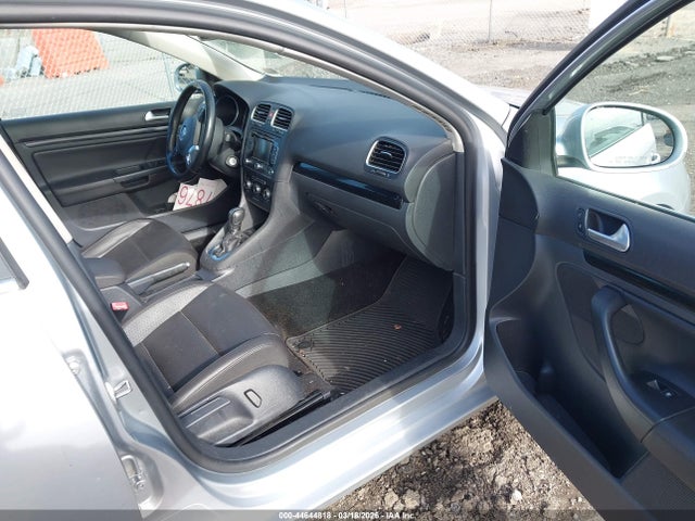 3VWPL7AJ8EM626774 Volkswagen Jetta Sportwagen 2.0l Tdi