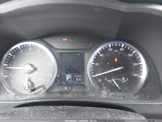 Toyota Highlander Le V6 2015 5TDBKRFH4FS098945 Image 16