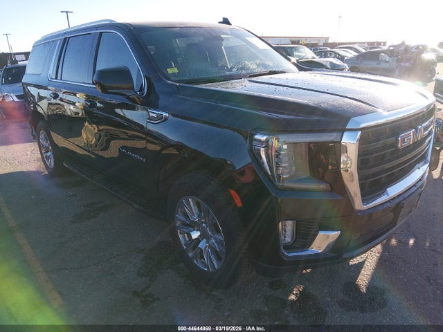 2022 GMC YUKON XL 1GKS2FKD5NR284044