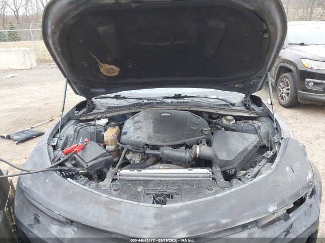 44644872 :رقم المزاد ، 1G1FD1RS9J0122102 vin ، 2018 Chevrolet Camaro 2lt مزاد بيع