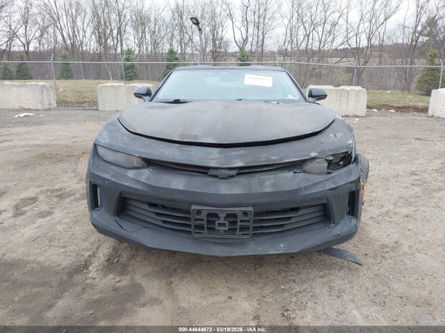 44644872 :رقم المزاد ، 1G1FD1RS9J0122102 vin ، 2018 Chevrolet Camaro 2lt مزاد بيع