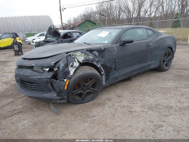 44644872 :رقم المزاد ، 1G1FD1RS9J0122102 vin ، 2018 Chevrolet Camaro 2lt مزاد بيع