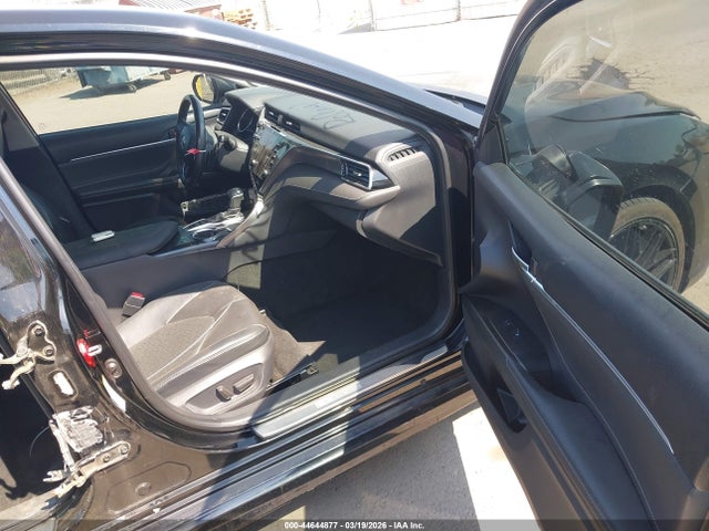 4T1B61HK2JU512965 Toyota CAMRY XSE