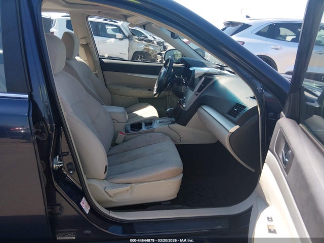 44644879 :رقم المزاد ، 4S3BMBG68D3014493 vin ، 2013 Subaru Legacy 2.5i Premium مزاد بيع