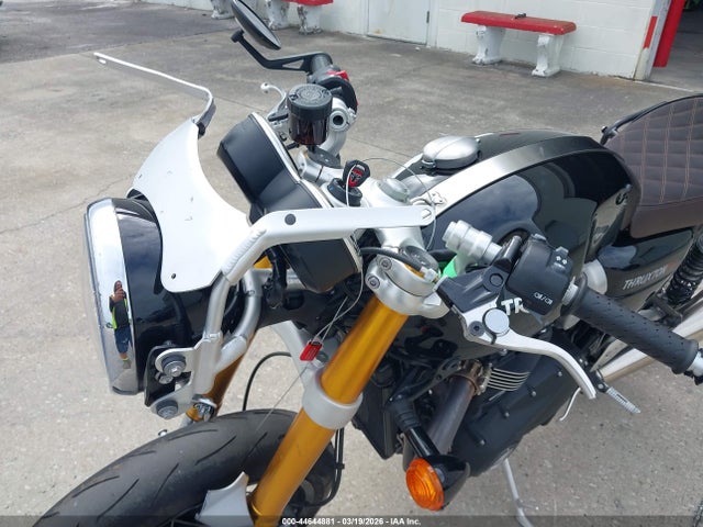 SMTD56HR1NTAV9514 Triumph Motorcycle Thruxton Rs