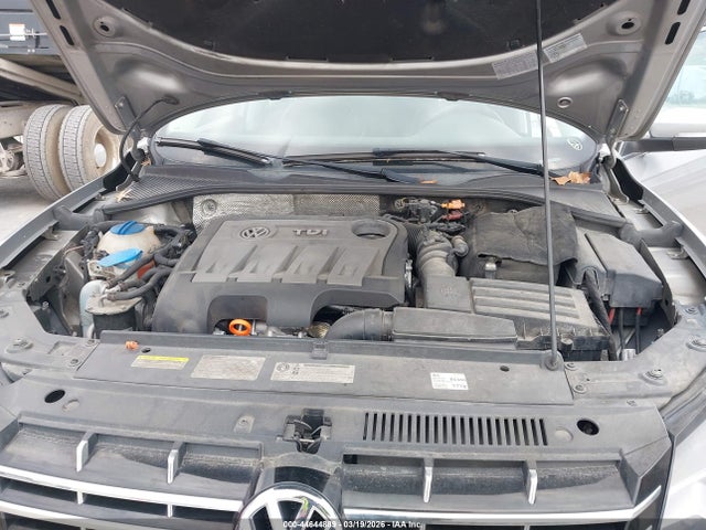 44644889 :رقم المزاد ، 1VWBN7A3XDC002707 vin ، 2013 Volkswagen Passat 2.0l Tdi Se مزاد بيع