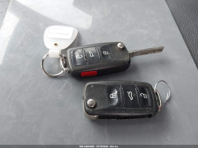 44644889 :رقم المزاد ، 1VWBN7A3XDC002707 vin ، 2013 Volkswagen Passat 2.0l Tdi Se مزاد بيع