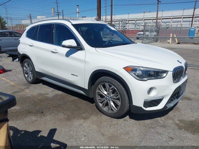 2017 BMW X1 WBXHU7C34H5H33341