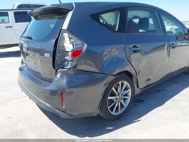 JTDZN3EU3HJ064299 Toyota Prius V Five