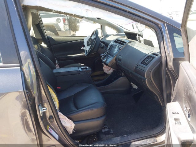 JTDZN3EU3HJ064299 Toyota Prius V Five