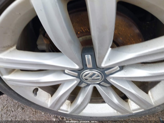 Продаж на аукціоні авто 2017 Volkswagen Passat 1.8t Sel Premium, vin: 1VWCT7A34HC039008, номер лоту: 44644913