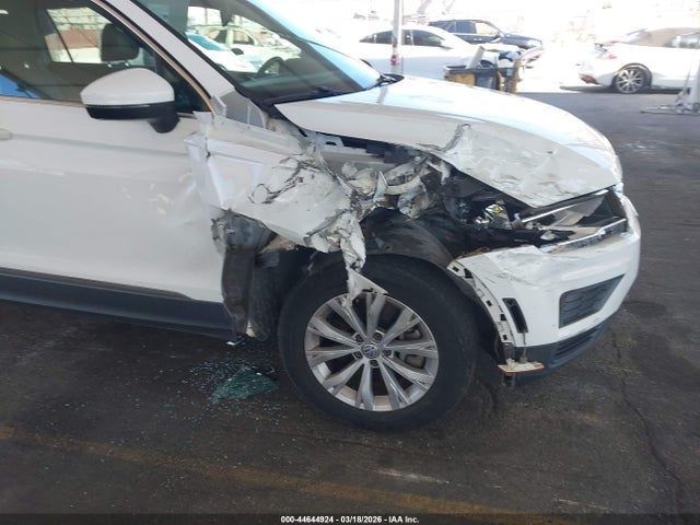 Aukcja sprzedaży 2020 Volkswagen Tiguan 2.0t Se/2.0t Se R-line Black/2.0t Sel, vin: 3VV2B7AX1LM026617, numer aukcji: 44644924