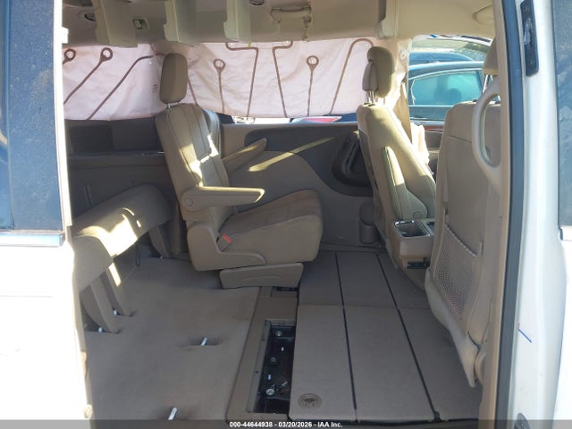 Продажа на аукционе авто 2011 Chrysler Town & Country Touring, vin: 2A4RR5DGXBR716294, номер лота: 44644938