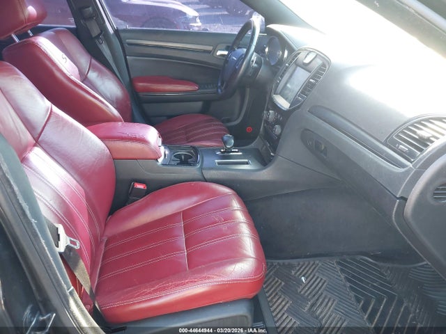 Продажа на аукционе авто 2013 Chrysler 300 300s, vin: 2C3CCABG2DH690926, номер лота: 44644944