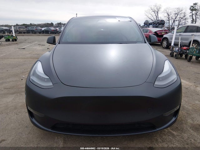 Продаж на аукціоні авто 2024 Tesla Model Y Long Range Dual Motor All-wheel Drive, vin: 7SAYGDEEXRA295519, номер лоту: 44644962