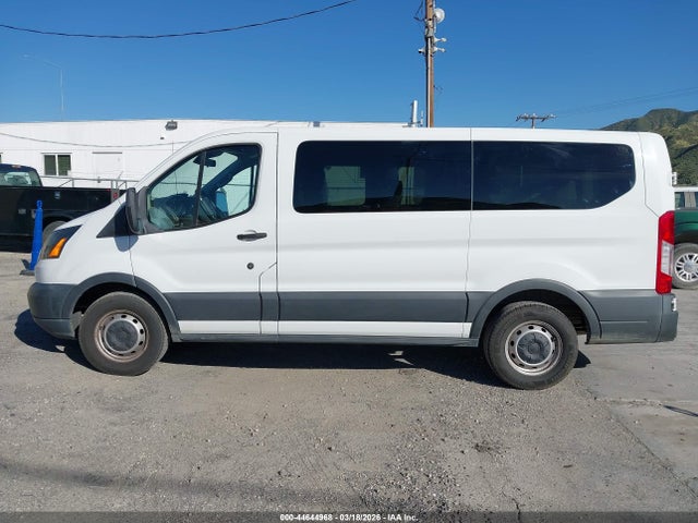 1FMZK1ZM3HKB32811 Ford Transit-150 Xl