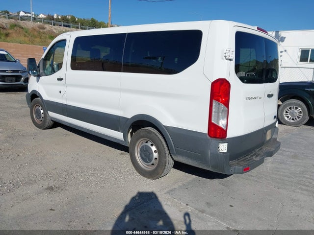 1FMZK1ZM3HKB32811 Ford Transit-150 Xl