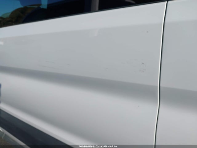 1FMZK1ZM3HKB32811 Ford Transit-150 Xl