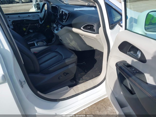 Aukcja sprzedaży 2020 Chrysler Pacifica Touring L Plus, vin: 2C4RC1EG1LR138229, numer aukcji: 44644978