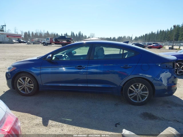5NPD84LF0HH184310 Hyundai ELANTRA SE