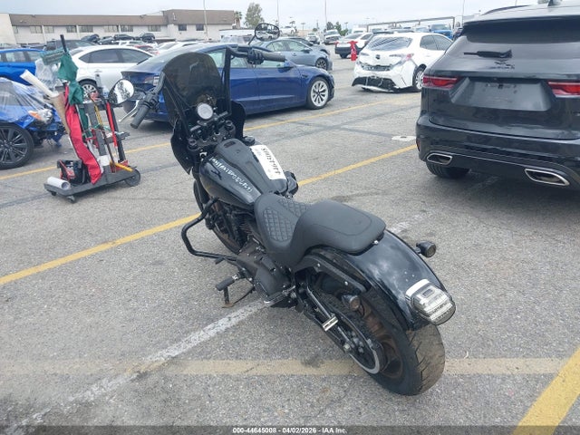 1HD1YWZ28PB068693 Harley-Davidson FXLRS