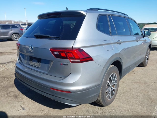 2021 VOLKSWAGEN TIGUAN 3VV0B7AX5MM041579 Photo 3