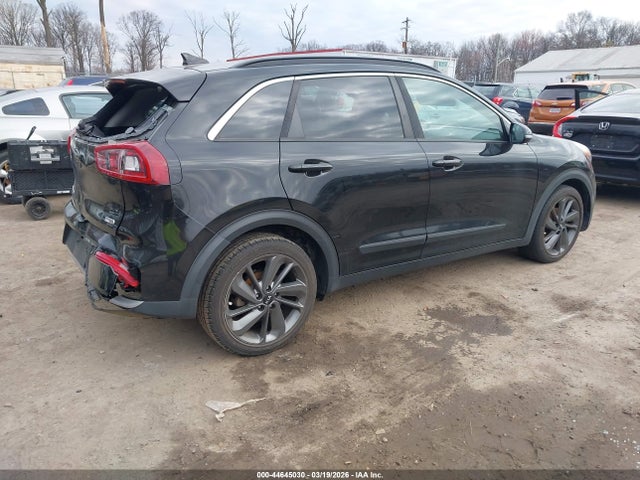 2017 Kia Niro Ex მანქანა იყიდება აუქციონზე, vin: KNDCC3LC1H5082282, აუქციონის ნომერი: 44645030