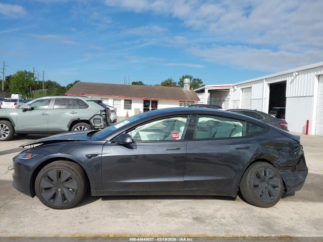 5YJ3E1EA2TF123102 Tesla Model 3 Premium Rear-wheel Drive/standard Rear-wheel Drive