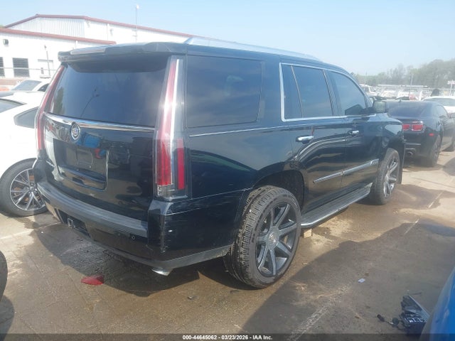 2015 Cadillac Escalade Luxury მანქანა იყიდება აუქციონზე, vin: 1GYS3BKJ8FR168615, აუქციონის ნომერი: 44645062