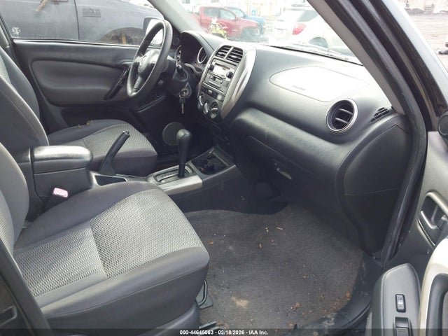 2004 TOYOTA RAV4 JTEHD20V446009345 Photo 4