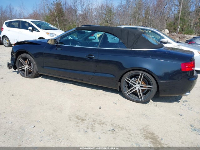 2013 AUDI A5 WAUJFAFH6DN010270 Photo 2
