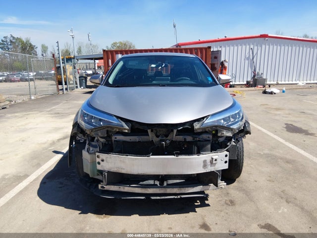 JTNKHMBX3L1088555 Toyota C-HR LE