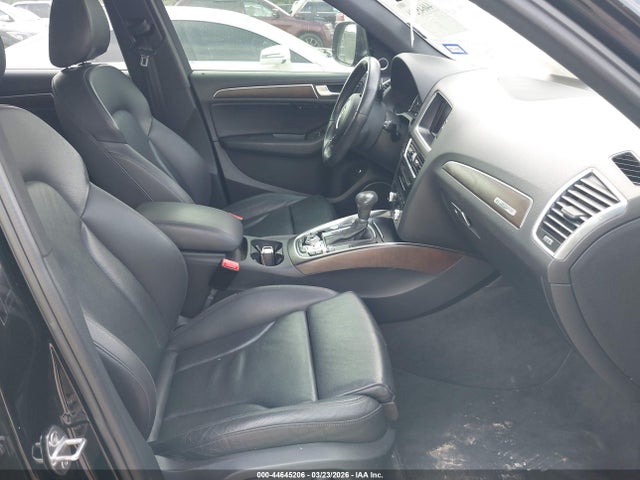 WA1D7AFPXGA073530 Audi Q5 3.0t Premium Plus