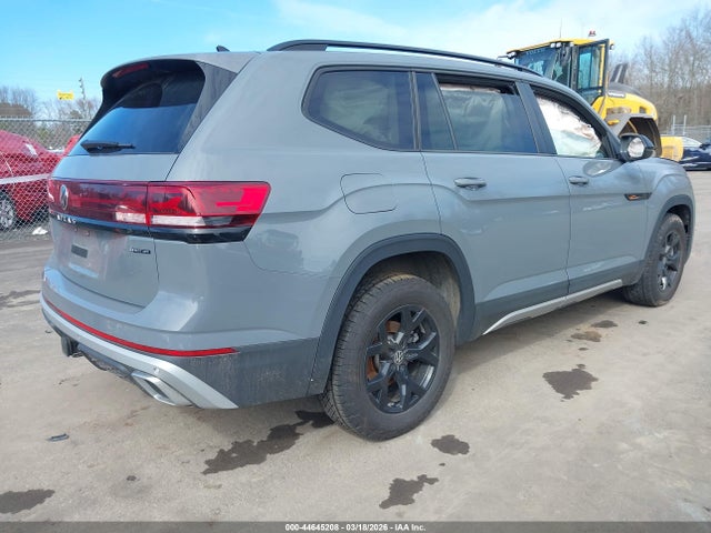 44645208 :رقم المزاد ، 1V2GR2CA5RC620714 vin ، 2024 Volkswagen Atlas 2.0t Peak Edition Sel مزاد بيع