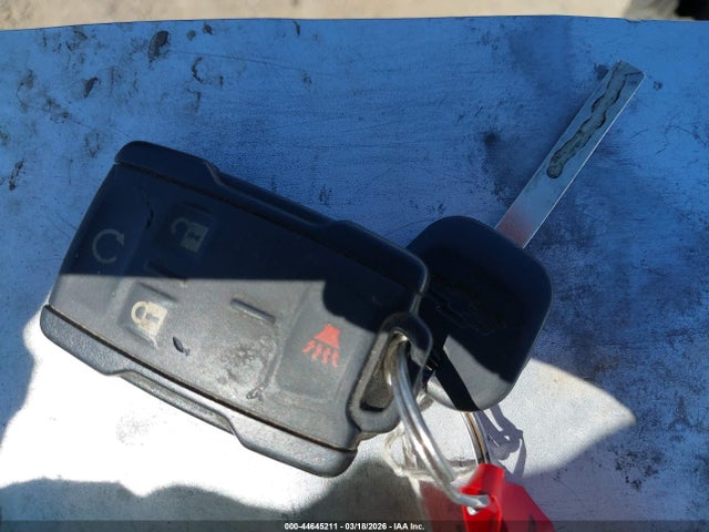 3GCUKRECXHG423114 Chevrolet Silverado 1500 2lt