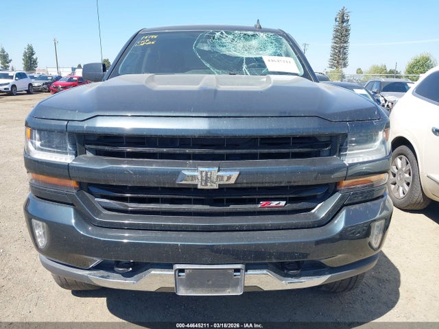 3GCUKRECXHG423114 Chevrolet Silverado 1500 2lt