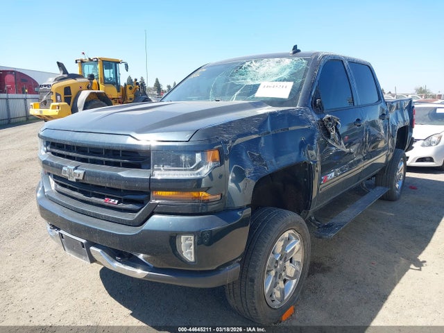 3GCUKRECXHG423114 Chevrolet Silverado 1500 2lt
