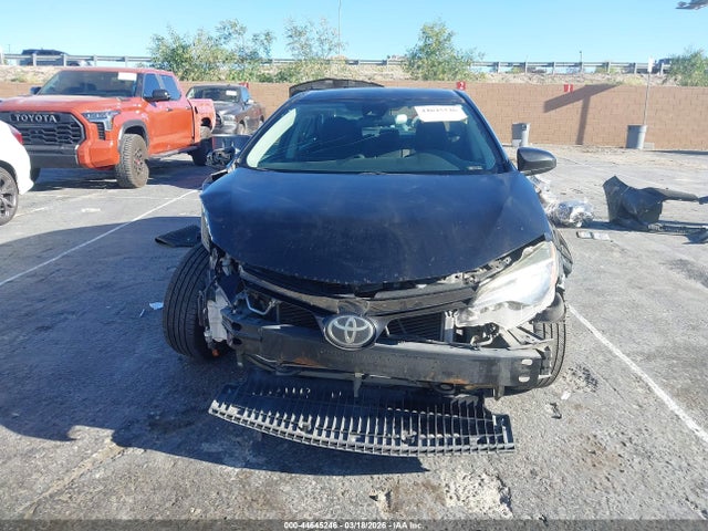 Toyota COROLLA LE 2018 5YFBURHE3JP803622 Image 13